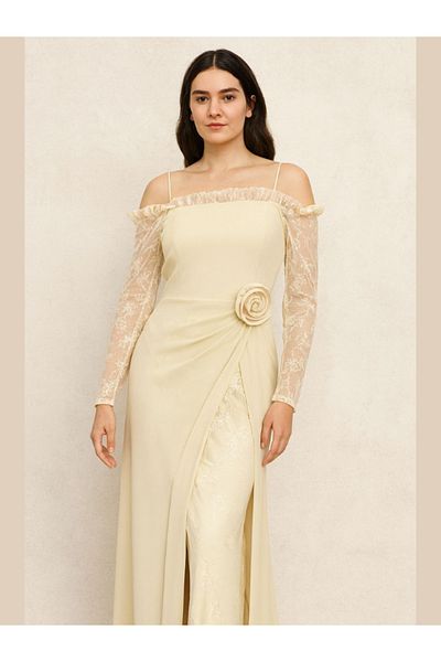Nice Model Elegant Lace Off-Shoulder Evening Dress Long Sleeve Formal Gown Rose Detail Front Slit Chiffon