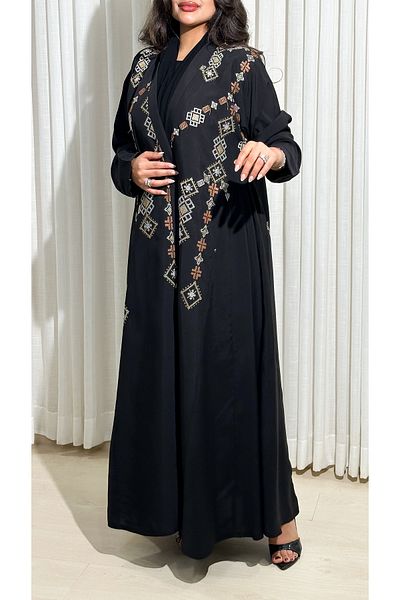 elegant veil Black embroidered silk abaya
