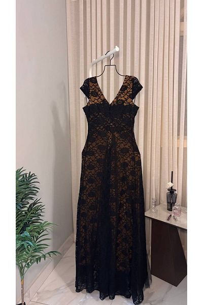 leevan fashion Black lace dress with copper lining