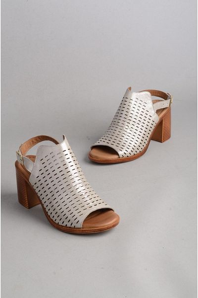 SEÇ KUNDURA Seç 1602 Genuine Leather Women's Heel Sandals (7 cm) White Glitter