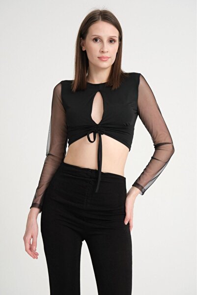 LEE LOLAN بلوزة نسائية بتفاصيل من التول وأكمام مكشوفة الصدر