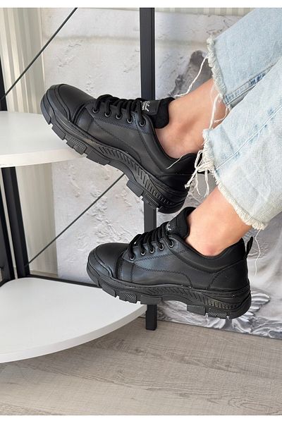 Skygo Jule Black Leather Lace-Up Sneakers