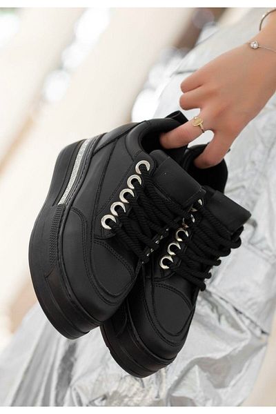 Skygo Lulu Black Leather Lace-Up Sneakers