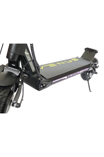 Venüs Trotinetă electrică VENUS DUAL, Viteză 50 Km/h, Autonomie 45-55 Km, Motor 2200W, Suspensie elastomer, 8.5"