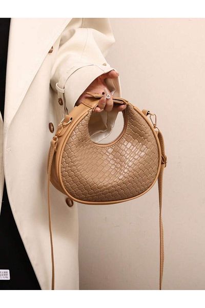 La Saade Noir Luna-Minimalist Beige Knitted Bag