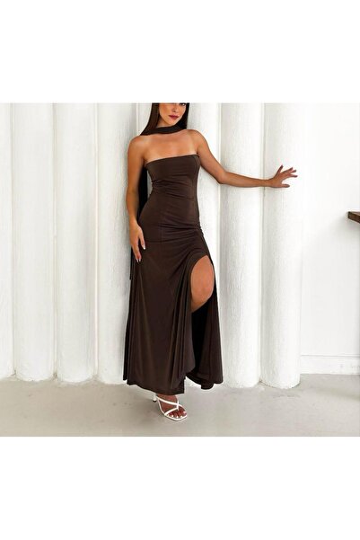 SUYA US WEAR Cape Detaylı Straplez Yırtmaçlı Uzun Elbise