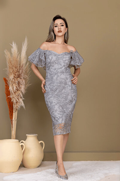 BEYBOS İşleme Dantel Kumaş Kayık Yaka Kalem Elbise - GRİ