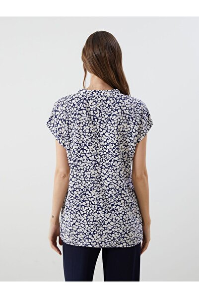 LC Waikiki LCWAIKIKI Classic Kaçık Yaka Çiçekli Bluz