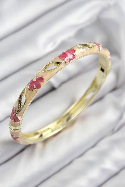 STİLLOVE Gold Color Women's Handcuffs with Enamel Brass Flower Motif