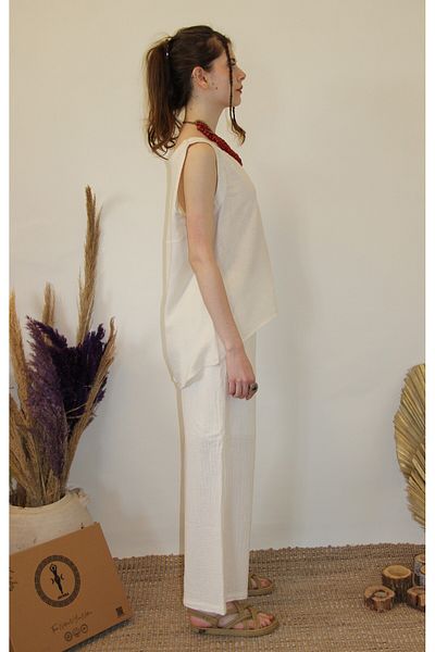 ARİNNASİDE Back Button Blouse