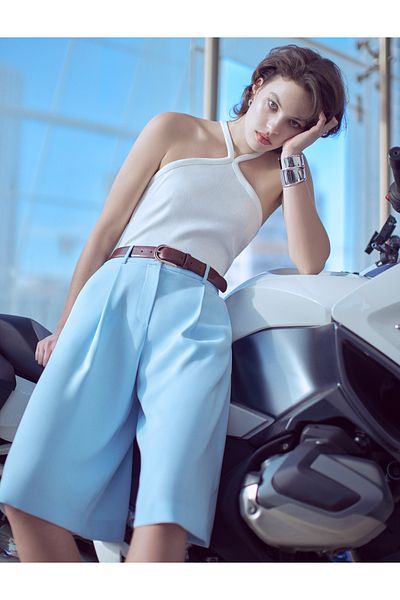 Koton Zipper Detail Wide Leg Shorts