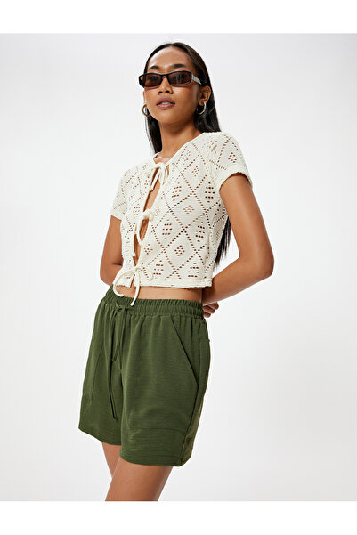 Koton شورت كاكي نسائي مريح