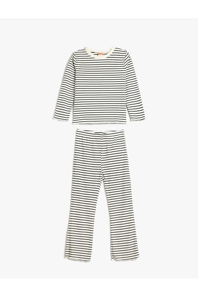 Koton Beige Girl's T-Shirt and Trousers