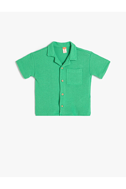 Koton قميص أخضر بأكمام قصيرة للأولاد