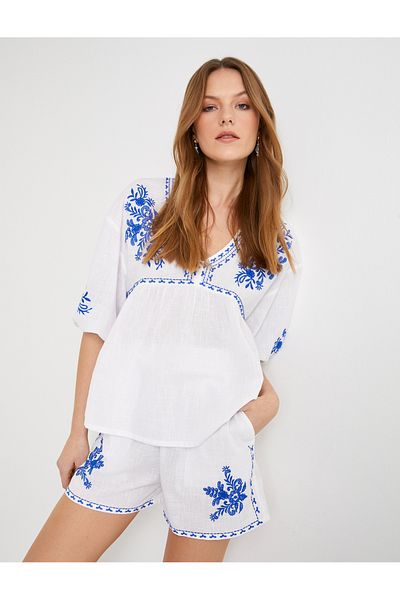 Koton White Women's Embroidered Mini Shorts