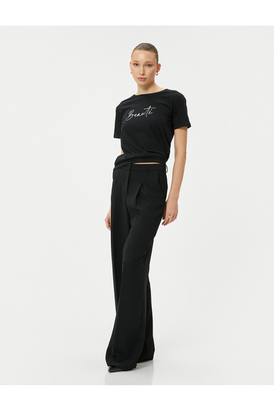 Koton تي شيرت نسائي أسود مطبوع برقبة دائرية