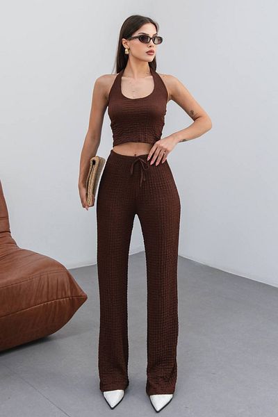 VAGGON Halter Neck Textured Crop Top Pants Set