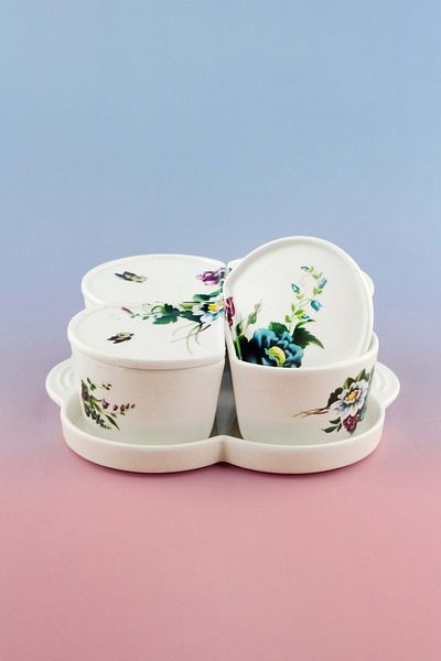 Bursa Porselen Dekor Belisya 4-Piece Breakfast Set with Porcelain Lid