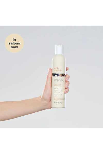 Milkshake Sampon hranitor pentru toate tipurile de par Milk Shake Integrity Nourishing 300ml