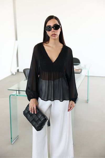 Özge Özgenç V-Neck Lace Transparent Blouse