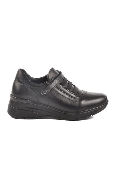 Voyager Black Genuine Leather Women's Casual Shoes