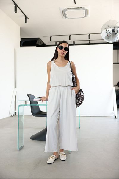 Özge Özgenç Modal Jumpsuit with Thick Straps and Elastic Waist