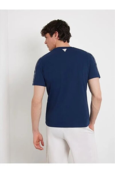Guess Bisiklet Yaka Logolu T-Shirt Z4GI18J1314