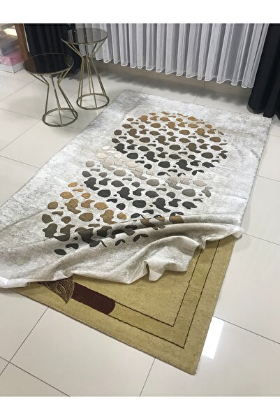 Zümrüt Ev Tekstil Lastikli Süngerli Kaymaz Halı Örtüsü 4m2 Ölçüde 4mm Kalın Süngerli Fırsat Ürünü