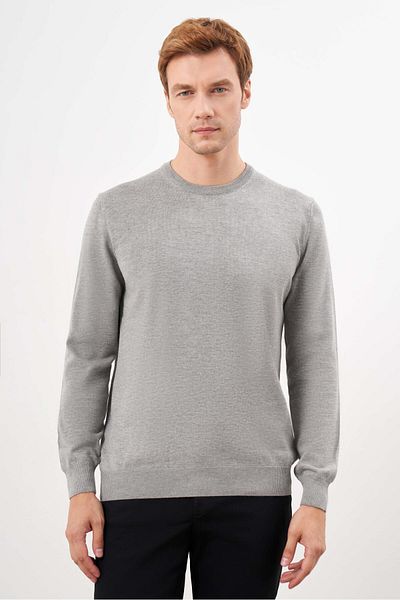 Morven Gray Basic Dynamic Fit Relaxed Cut Crew Neck Gift Boxed Knitwear Sweater