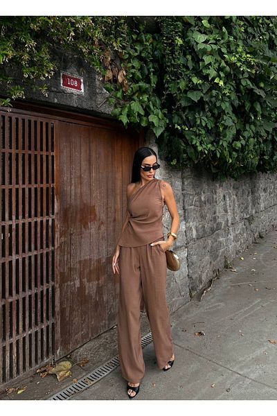 Rabury Butik Adrea One Sleeve Shoulder Blouse Palazzo Pants Set