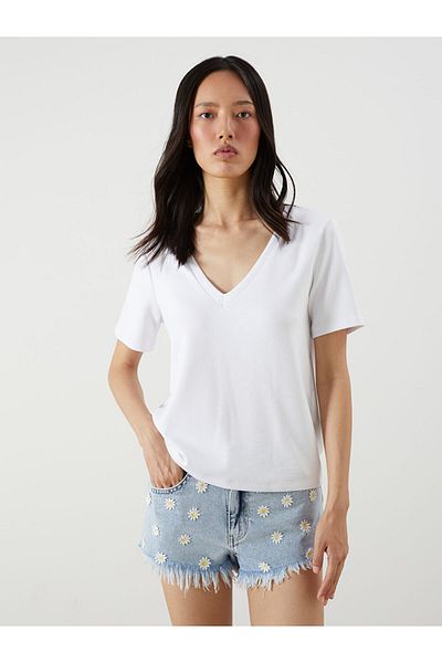 LC Waikiki Quality Parts from Celebi Store |   White V-Neck Women's T-Shirt
