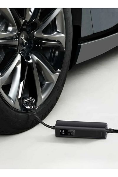 Baseus Baseus Super Mini Electric Tire Inflator with Digital Display Light
