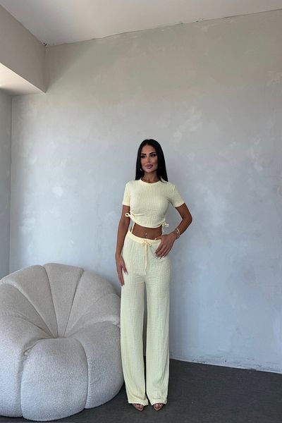 LİLA İSTANBUL Crew Neck Side Gathered Crop Double Suit