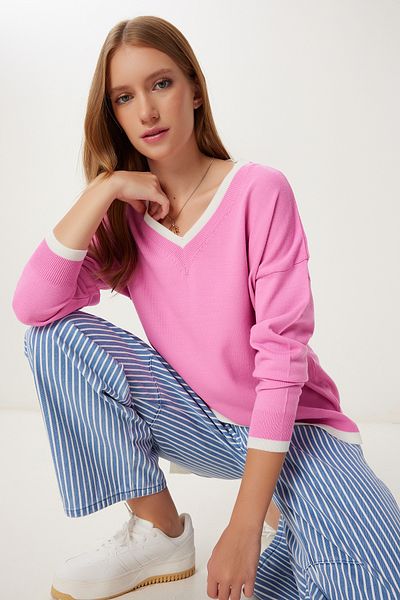 Happiness İstanbul Damski różowy sweter oversize z dzianiny z dekoltem w kształcie litery V BV00081