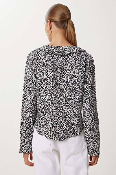 Happiness İstanbul Women's Gray Black Leopard Print Flounced Viscose Blouse Ub00469