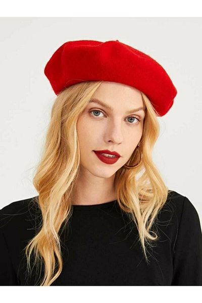 AYGÜN French Painter Felt Beret Red
