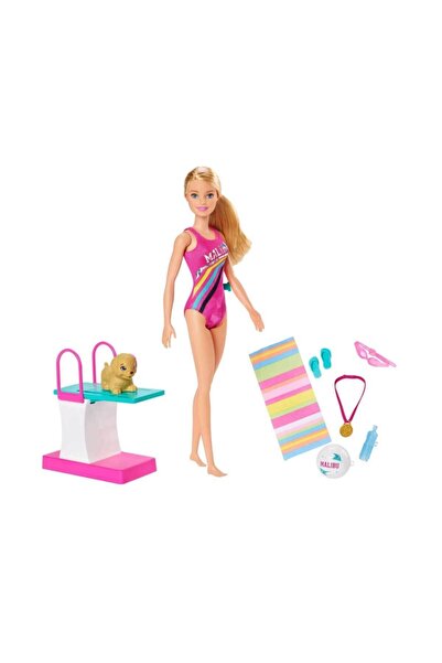 Barbie Bebek Seyahatte Yüzücü Oyun Seti.