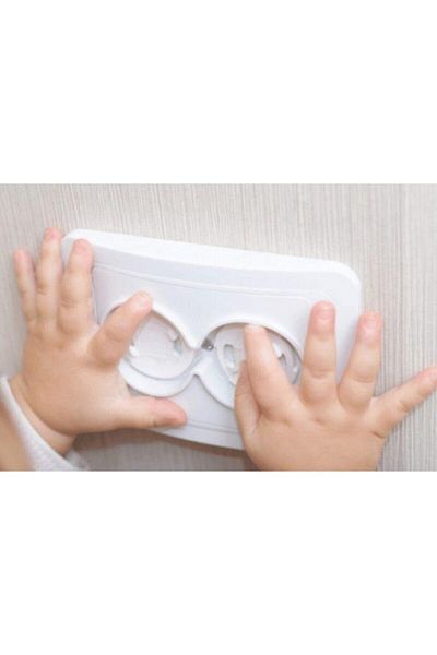 Eynel 4Pcs Plastic Socket Protective Cover for Babies Child Safety Socket Protection Safety Lock
