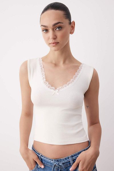 Trendyol Collection Εκρού μαύρη δαντέλα με λεπτομέρεια V λαιμόκοψη Βαμβακερό εύκαμπτο πλεκτό εσώρουχο TWOSS25BZ00597