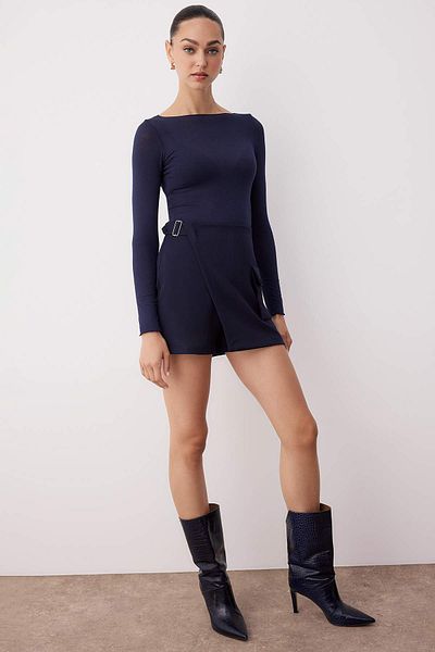 Trendyol Collection Тъмносини мини шорти с карго джоб, пола и бермуди TWOAW26SR00012