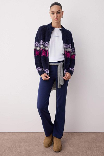 Trendyol Collection Cardigan tricotaj cu model etnic bleumarin, cu pene/înălțat, model lat TWOAW26HI00161