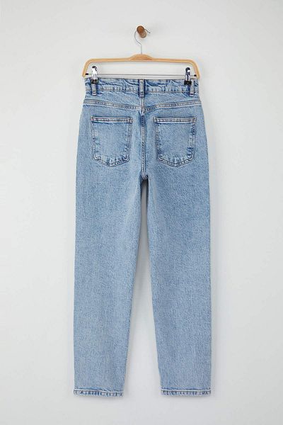 Trendyol Collection Blue High Waist Comfort Mom Jeans Twoaw26Je00058
