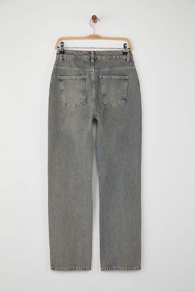 Trendyol Collection Blue Regular Waist Vintage Wash Effect Straight Jeans Twoaw26Je00064