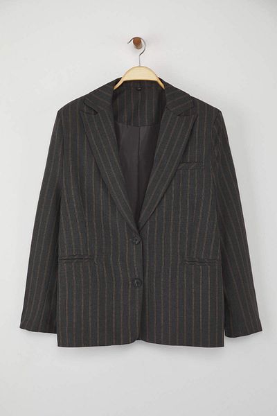 Trendyol Collection Anthrazitbraun gestreifte Oversize-Blazerjacke TWOAW26BC00024