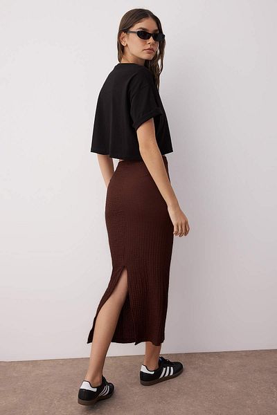 Trendyol Collection Brown Textured Slit Midi Stretchy Knitted Skirt Twoss25Et00213