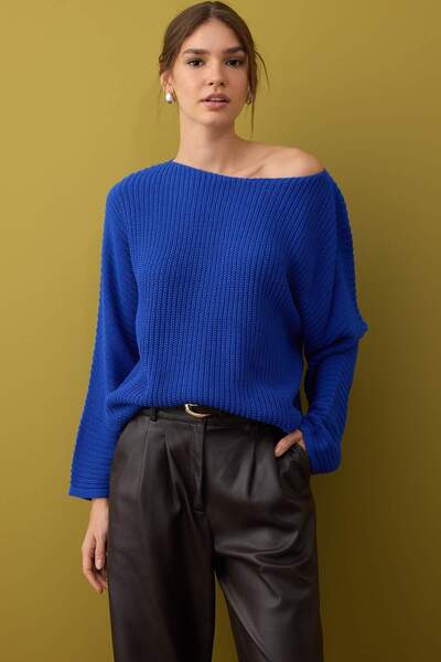 Trendyol Collection Pulover tricotat cu gât barcă Saks Wide Fit Basic TWOAW26KZ00103