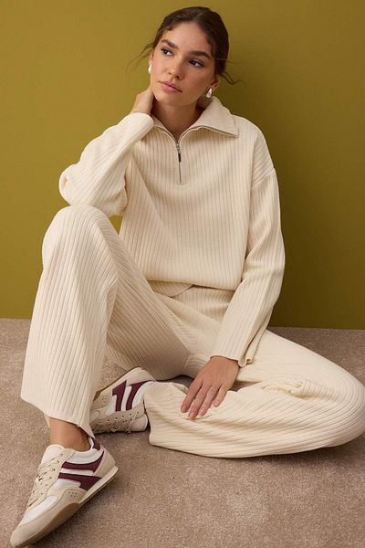 Trendyol Collection Ecru Basic Zippered Sweater-Pants Knitwear Bottom - Top Set Twoaw26Au00020