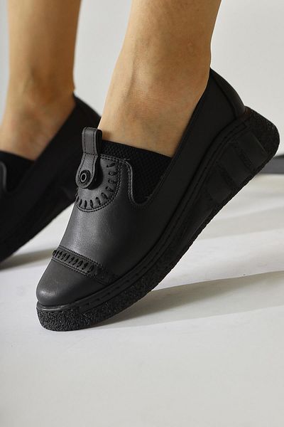 Limoya Balerini Bethina cu nituri negre, perforate cu laser, pantofi de balerina pentru dama