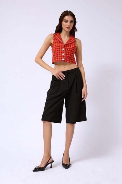 modamtn    Houndstooth Crop Vest