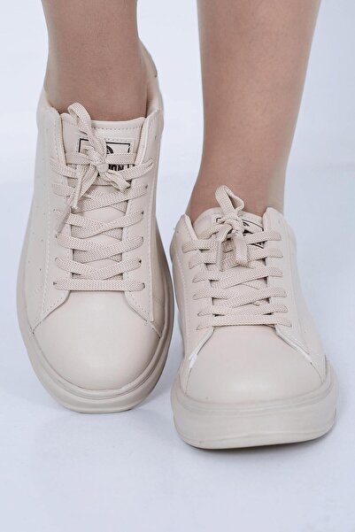 lady classy Rahat Kalıp Bağcıklı Sneaker